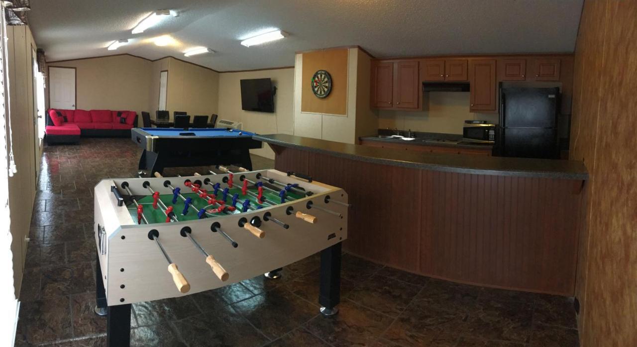 Oasis Lodge Big Lake エクステリア 写真